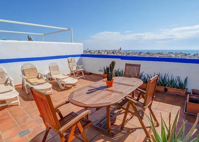 Linda Vista Oasis Penthouse By Hello Homes Sitges
